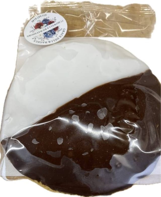 BlackNWhite Cookie.