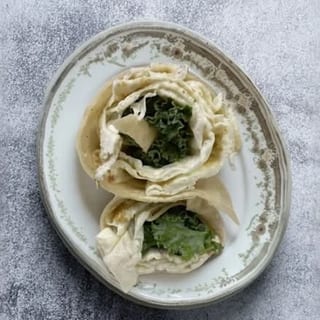 Egg Whites with Kale Wrap