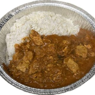 Chicken Tikka Masala Over White Rice and Grilled Veggies