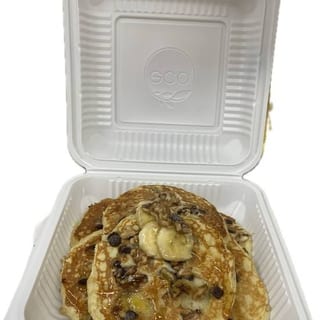 Chonky Monkey Pancakes (Chocolate Chip Banana Pancakes)