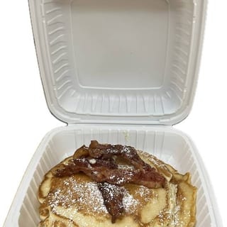 Elvis Presley Banana Peanut Butter & Nutella Stuffed Pancakes Topped with Bacon